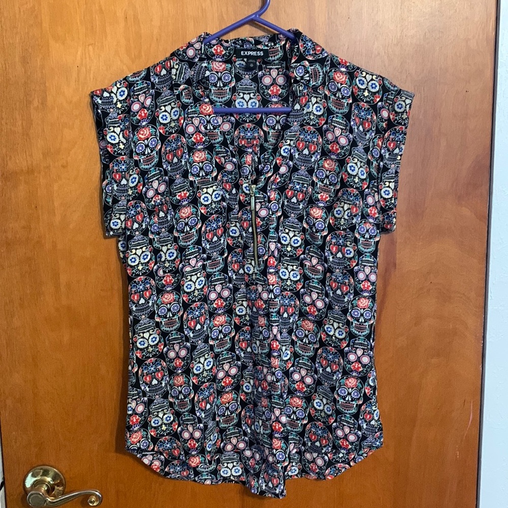 Express Skull Shirt
